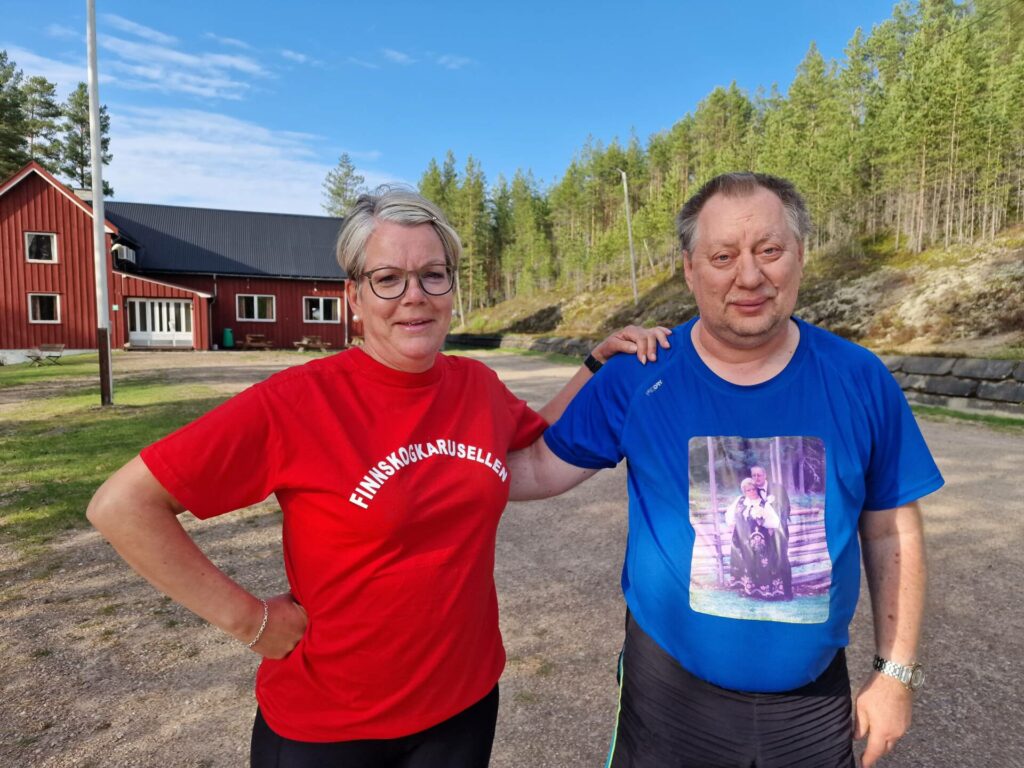 KLARE IGJEN: Finnskogkarusellen går i år for 50. gang, men årets utgave blir trolig den siste. Gunn Helen Kjensmo og Kåre Hofgård i styringsgruppa beklager at rekrutteringen svikter.