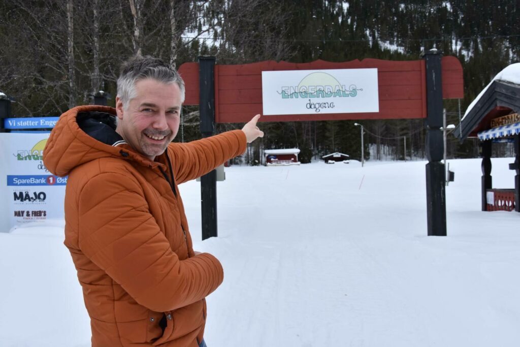 SLAPP Å VENTE PÅ SNØEN: Mens forhandlingene går sakte hjemme i Åsnes, har Kjellmyra-karen Tor Erik Skramstad sikret seg jobben som ordfører i Engerdal. Meget arkivfoto.